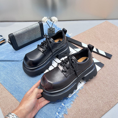 欧货2025秋冬季新款厚底增高女