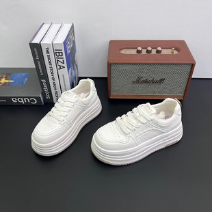 欧货爆款小众丑萌大头小白鞋女厚底面包鞋2026板鞋休闲运动鞋女鞋