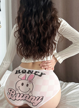 欧美纯欲冰丝内裤少女性感辣妹纯棉裆包臀中腰无痕薄款原创三角裤