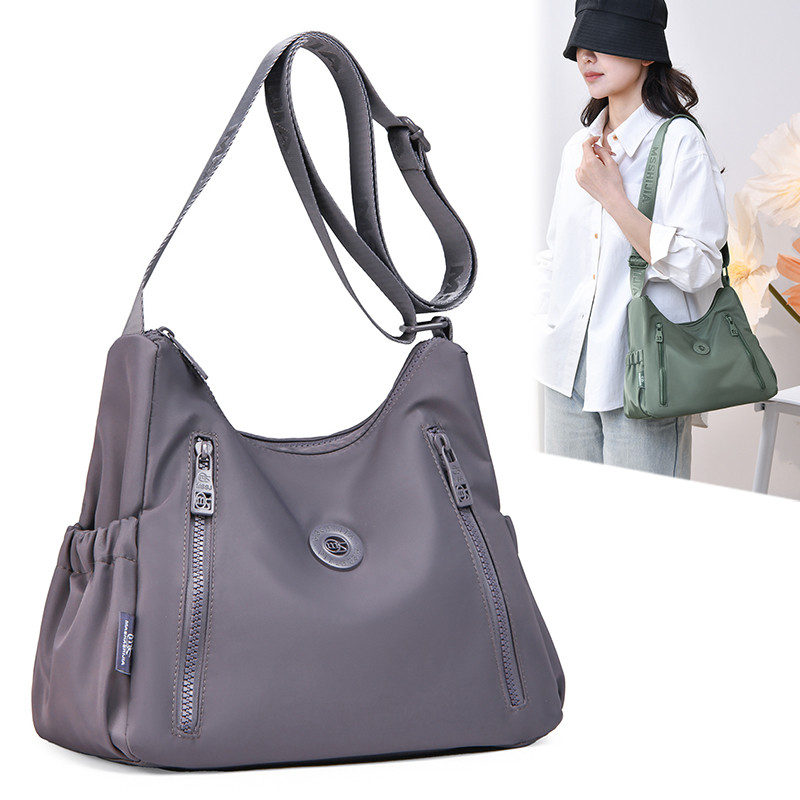 多口袋斜挎包女大容量轻便通勤单肩包休闲中年妈妈户外旅行手提包