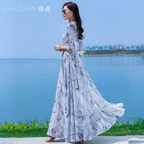 清新碎花连衣裙女夏减龄修身收腰