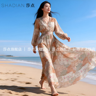 2026新款V领长袖碎花连衣裙女夏薄纱收腰长款长裙海边度假沙滩裙
