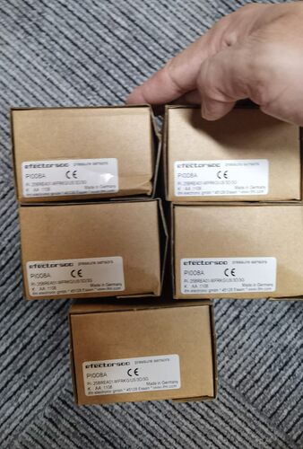 包邮原装实价IFM PI008A压力传感器