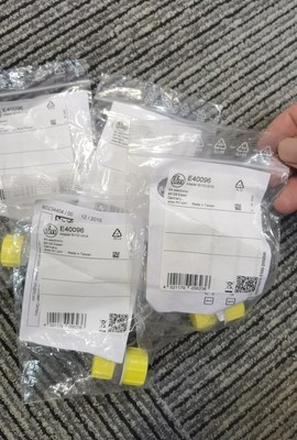 包邮IFM E40096接头适配器现货