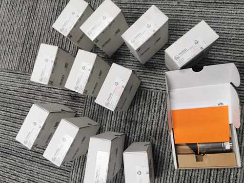 原装IFM PN2070 PN2071压力传感器PN2092 PN2093 PN2094 现货