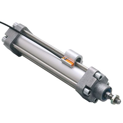 假一罚十 IFM E11799 E11797  用于支撑杆气缸的安装适配器