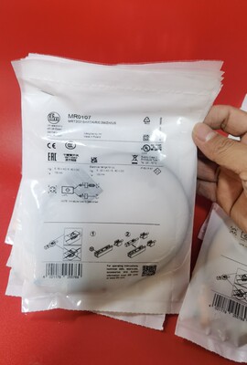 包邮 假一罚十IFM MR0100 MR0107磁性开关传感器现货