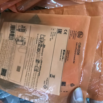 假一罚十 IFM 电感式接近开关 II5689 IIA3010-BPKG/V4A/US-104