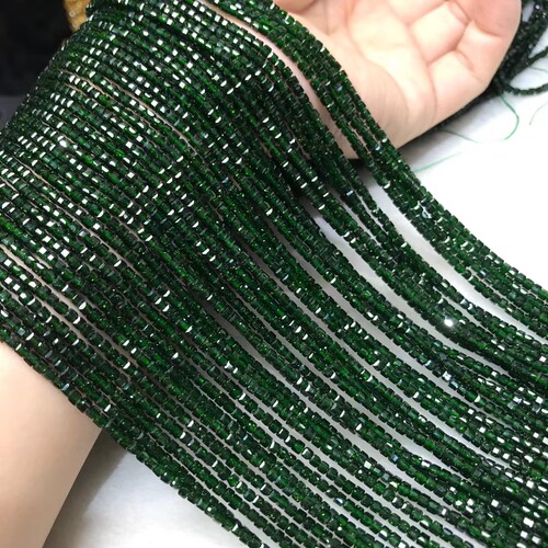 天然水晶 绿砂石方糖 立方块钻石面散珠 硬抛切面四方形半成品
