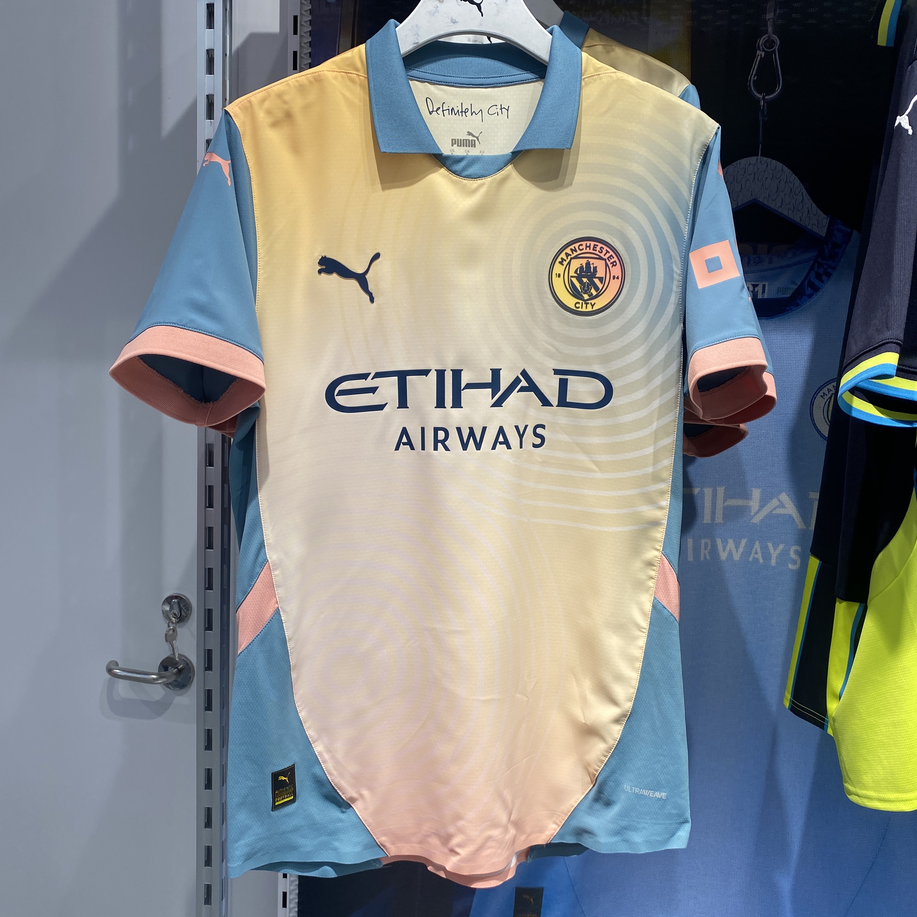 PUMA足球服第四客场MCFC曼城
