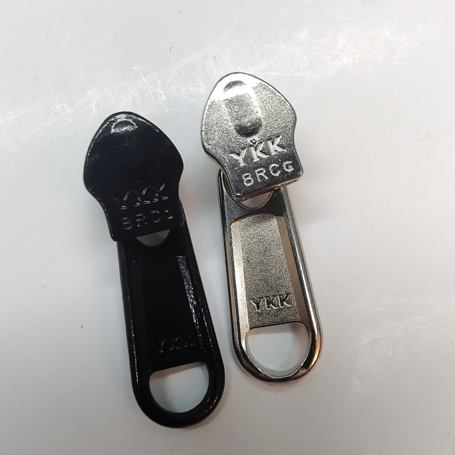 正品YKK黑色无锁 YKK8号RC DFL 正装尼龙拉头  箱包 皮具被套专用