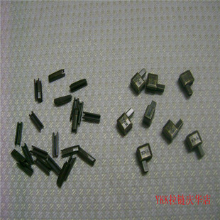 1.5元 1套 .YKK5号金属开尾专用 5号金属拉链开尾方块插件 YKK正品