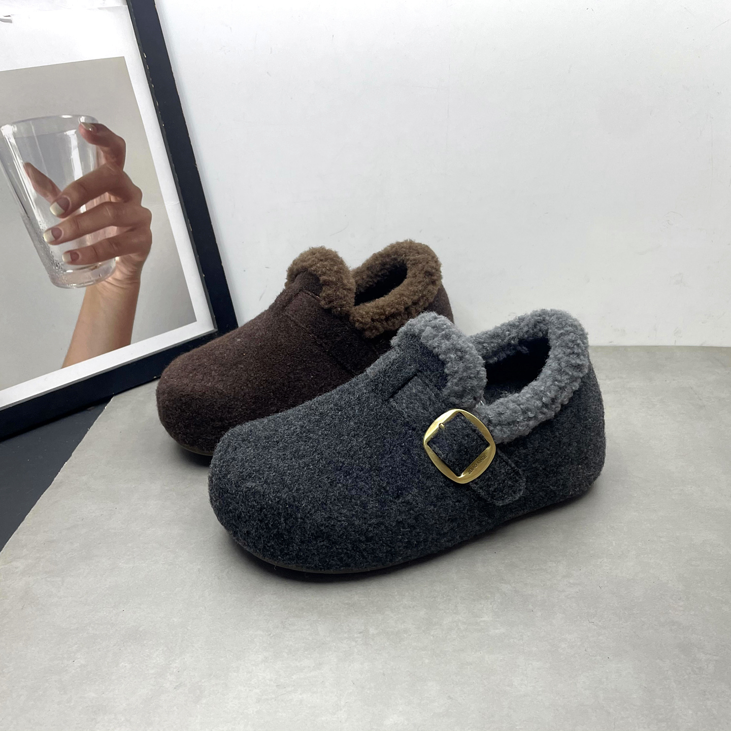 工厂断码处理女鞋2025冬季新款一脚蹬英伦风复古加绒保暖女士棉鞋