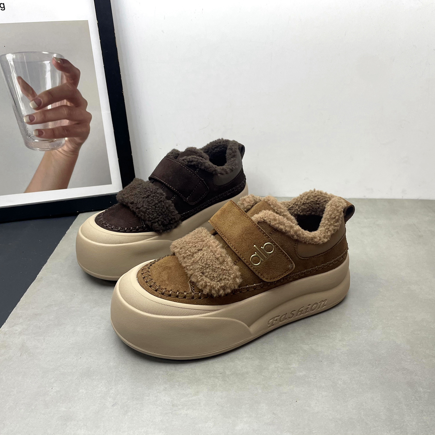 2025冬季新款真皮魔术贴毛毛棉鞋女厚底加绒保暖百搭休闲女士板鞋