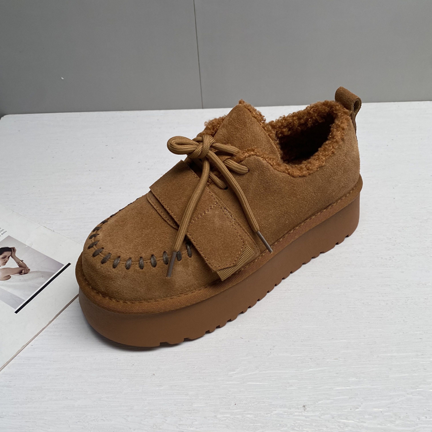 工厂断码处理真皮女鞋圆头深口系带英伦风加绒保暖勃肯鞋女士棉鞋