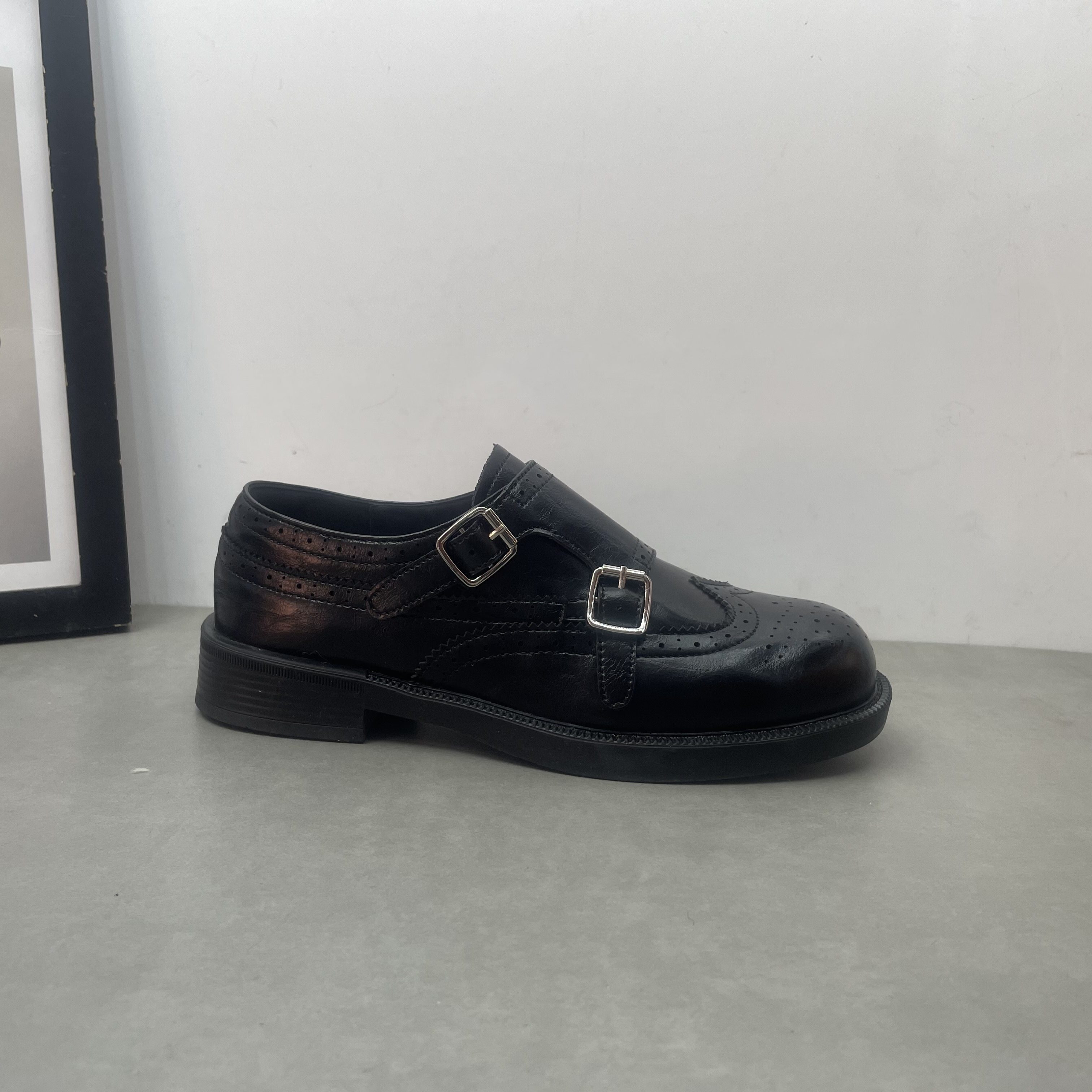 2026春季新款新款英伦风一脚蹬气质雕花布洛克低跟学院风女士单鞋,女鞋,深口单鞋,淘宝优惠券,粉丝福利购,淘宝优惠卷