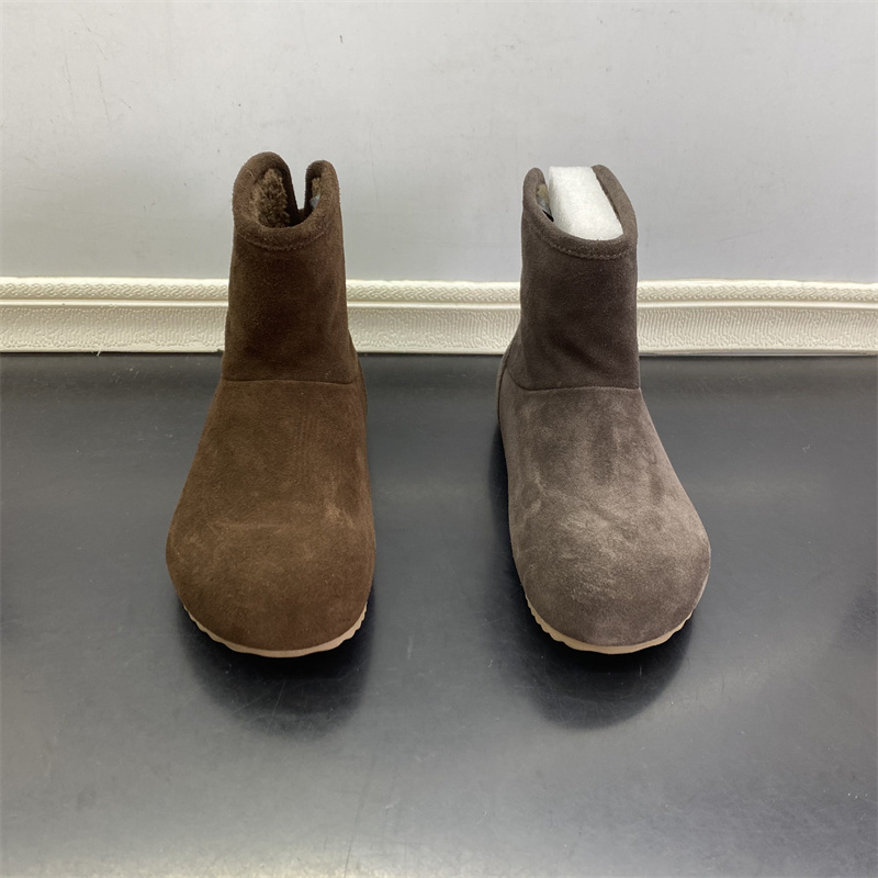 2025冬季新款真皮时尚复古短筒靴加绒保暖英伦风勃肯鞋女棉靴子