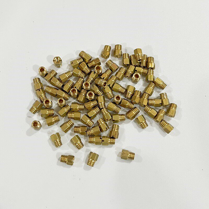 煤气改天然气灶喷嘴改装配件m4小米粒喷头通用液化气0.45孔径全铜