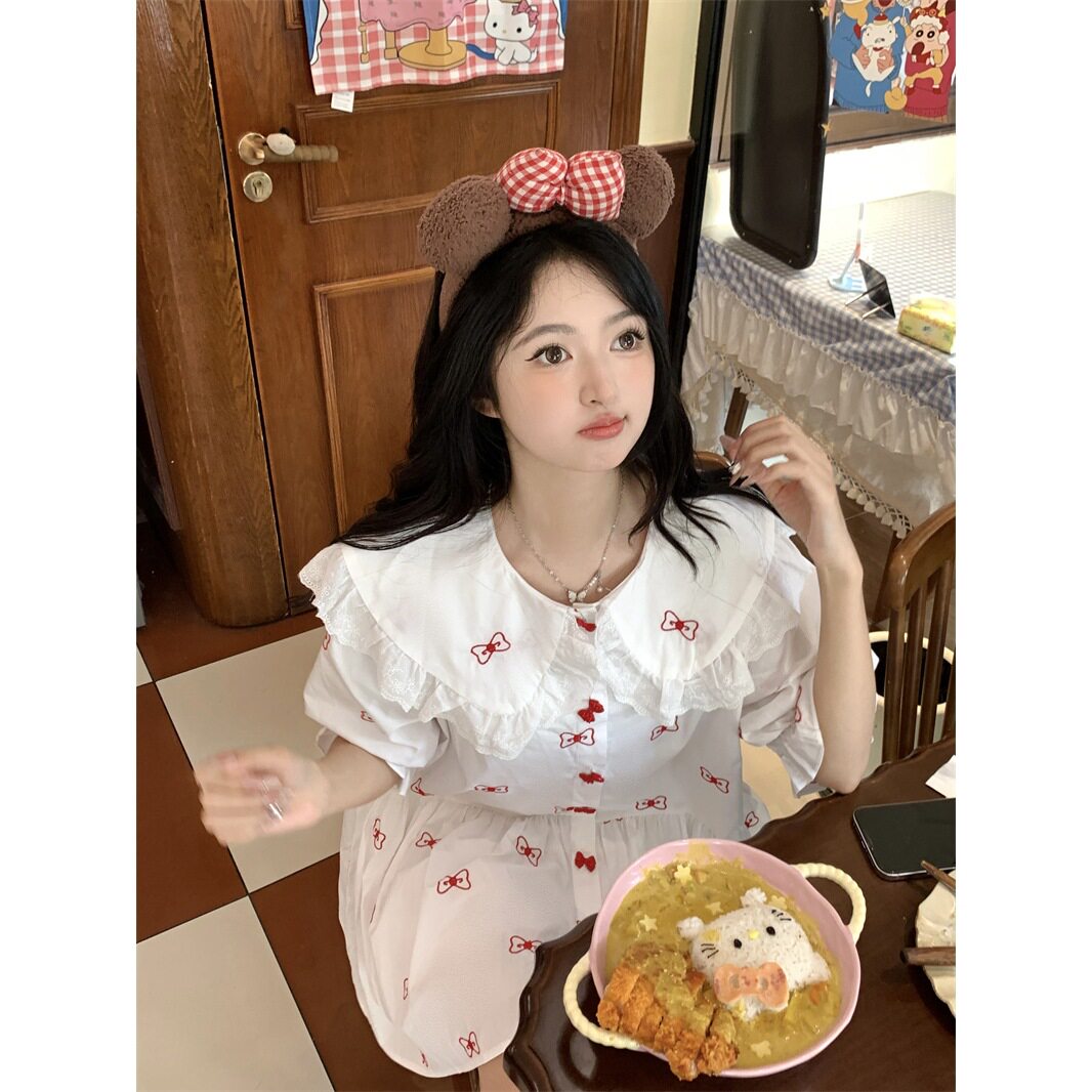 实拍~新款韩系甜美减龄重工刺绣蝴蝶结娃娃领宽松连衣裙女装13129