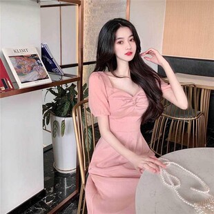 法式方肩大方领扭结连衣裙女生2025新款夏季收腰显瘦姐妹长裙显高
