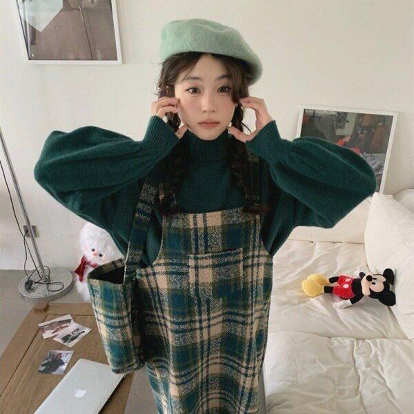 实拍秋季新款复古法式宽松休闲背带连衣裙+半高领毛衣圣诞套装女