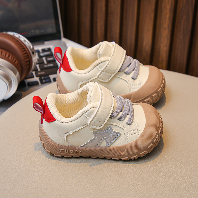 儿童学步鞋2026年春秋季新款运动鞋宝宝鞋子甜美可爱软底轻便护脚