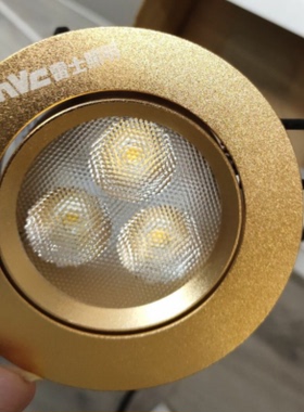 雷士照明 锋尚系列 LED天花射灯金色款NLED143D 4W射灯