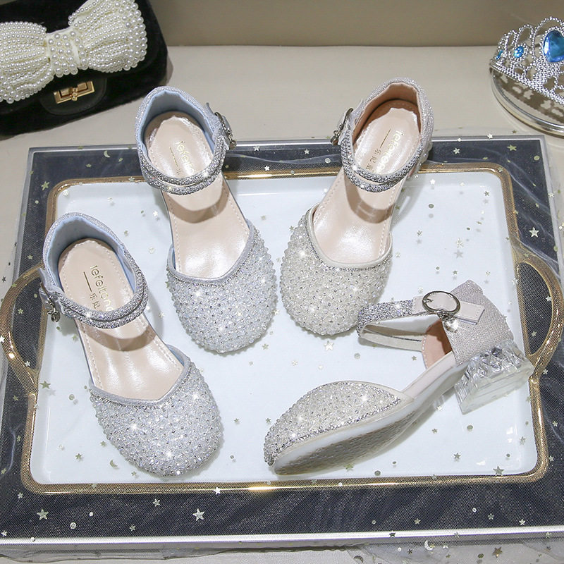 儿童银色拉丁舞鞋软底女童女孩初学表演演出舞蹈跳舞鞋鞋子春夏季