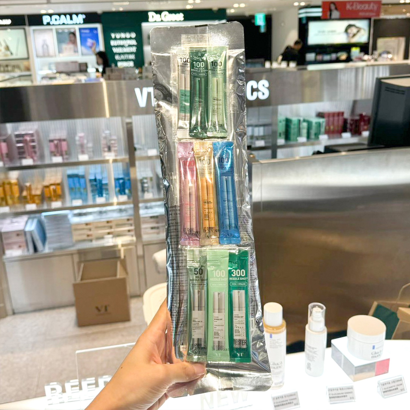 韩国VT薇缔微晶针精华2ml*45条保湿收缩毛孔修复痘肌嫩白紧颜