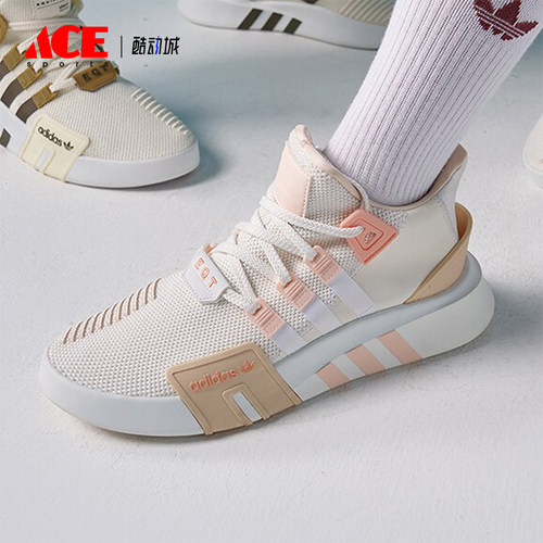 阿迪达斯男女中帮运动鞋