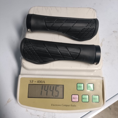 MAXTRON美壮GA3人体工学锁死把套