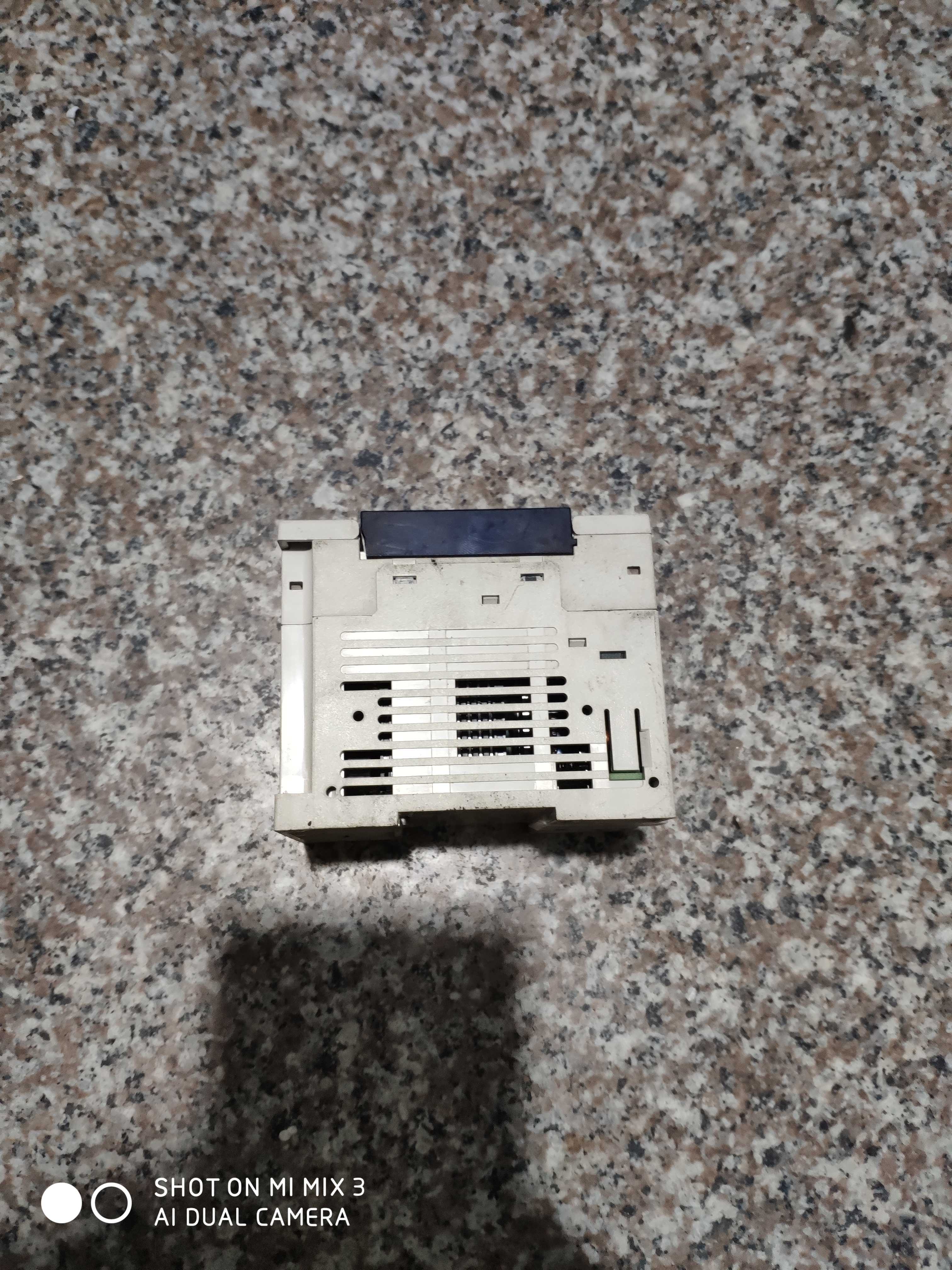 FX3S/FX3SA-10/14/20/30MR/MT -CM /ES三菱PLC原装二手拆机