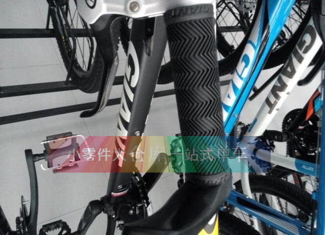 Poignées de vélo GIANT - Ref 2345734 Image 4