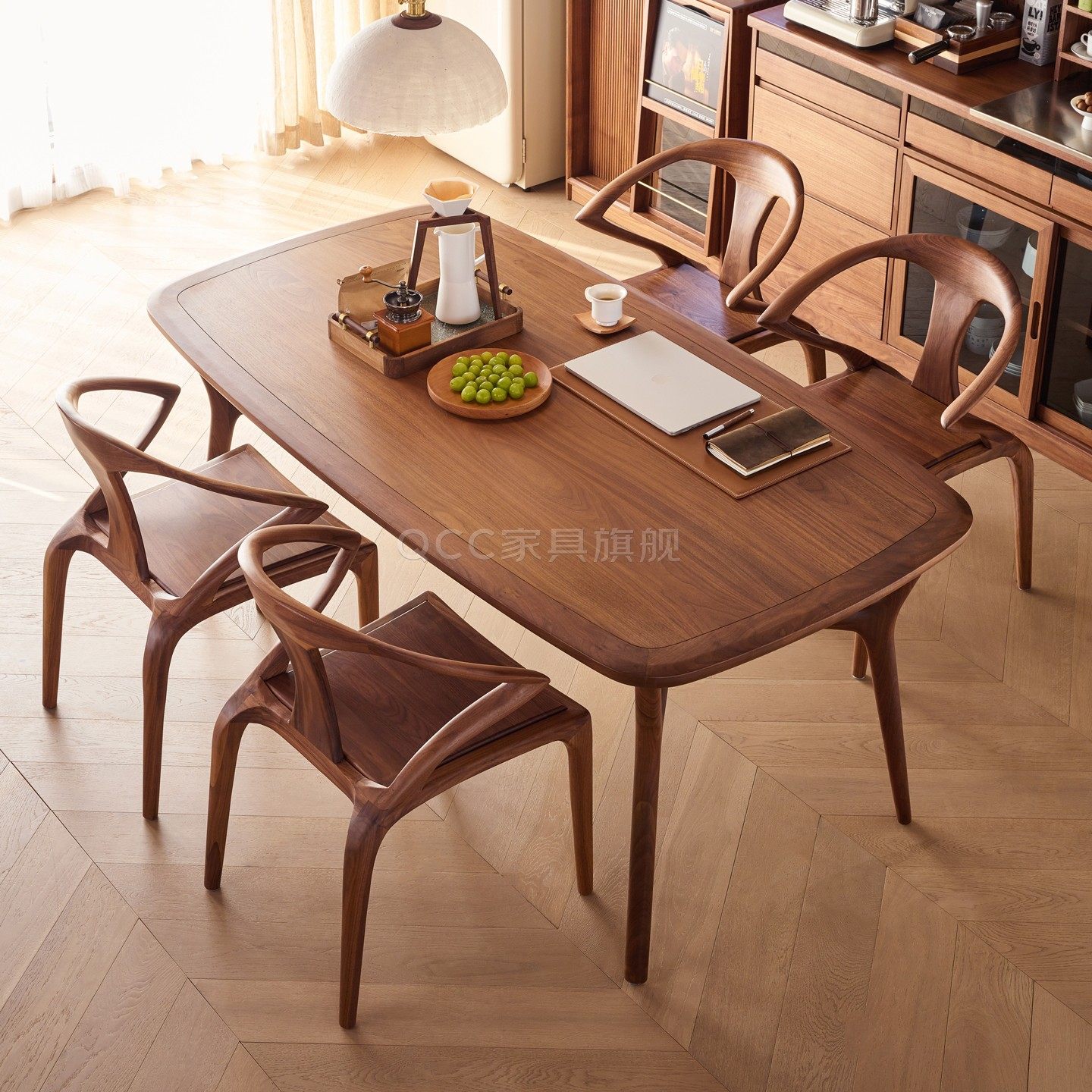 北美黑胡桃木餐桌设计师款高级长餐桌意大利七英里版本西餐桌轻奢