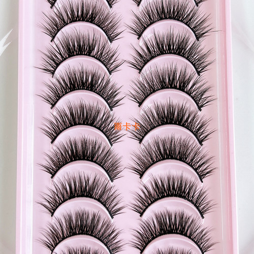 雨卡卡欧美泰妆款假睫毛