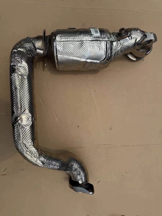 适用于奔驰AMG GLA35/GLB250三元催化A250 W177/257 A2479000405