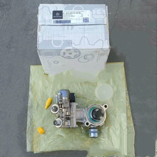 适用于奔驰M271W204W212W207W172 C180发动机高压油泵燃油高压泵
