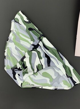男士三角内裤薄款冰丝迷彩印花窄边半包臀低腰U凸个性小裤头速干