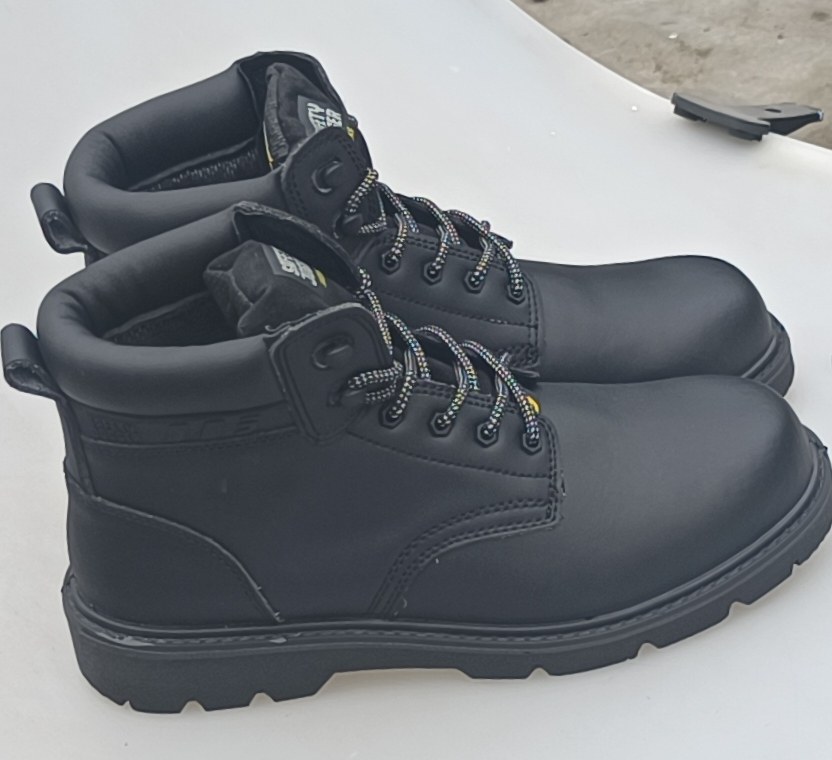 SAFETY JOGGER LABOR PROTECTION SHOES MENS ANTI-SMASHING AND ANTI-STABBING X1100N SADDLE SHOULD BE SAFE SHOES BROKEN CODE DEFECTS
