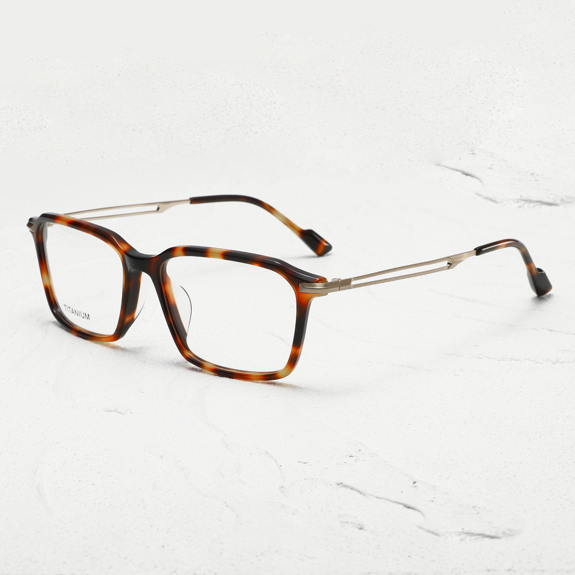 运动男款窄方框板材钛架26年新款超轻纯钛近视眼镜运动款大牌品质