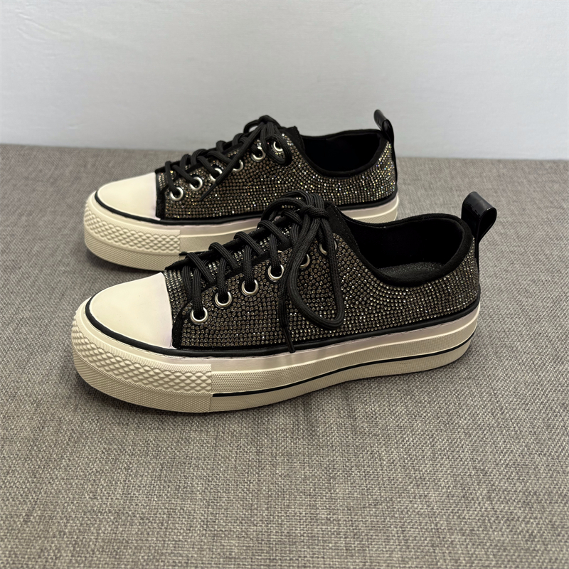 韩版水钻系带单鞋女休闲板鞋