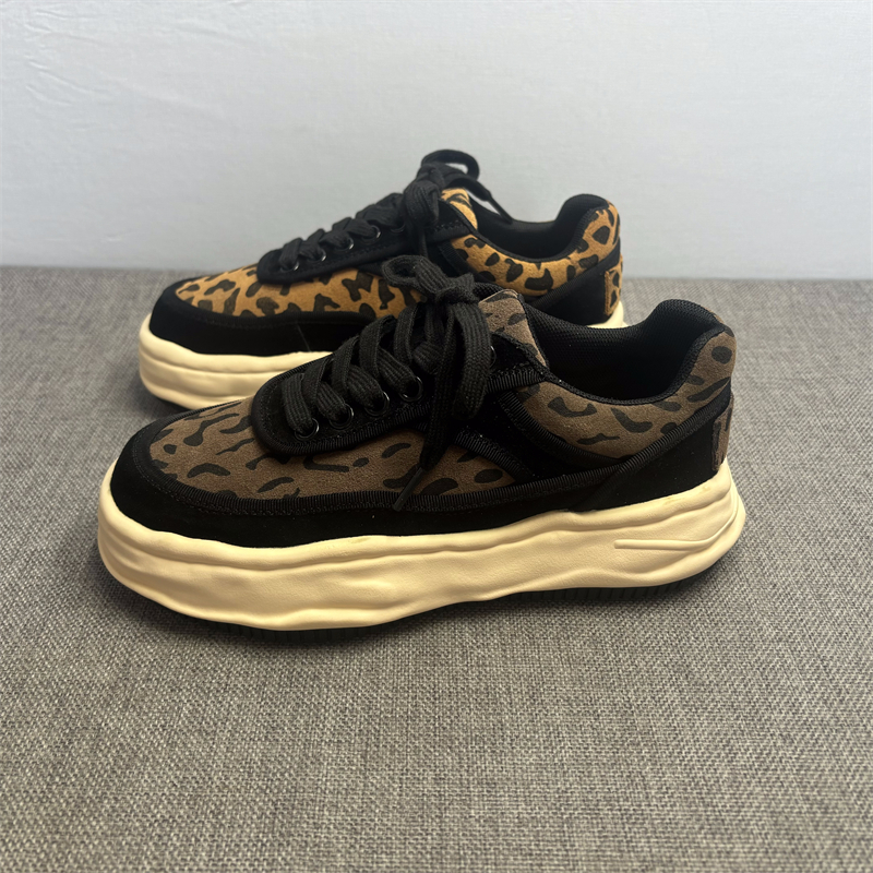 豹纹个性真皮板鞋女厚底休闲鞋