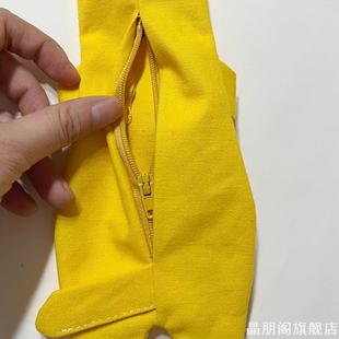 ins忧郁猫铅笔零钱包钥匙扣包包挂件日式同款可爱迷你耳机包随身