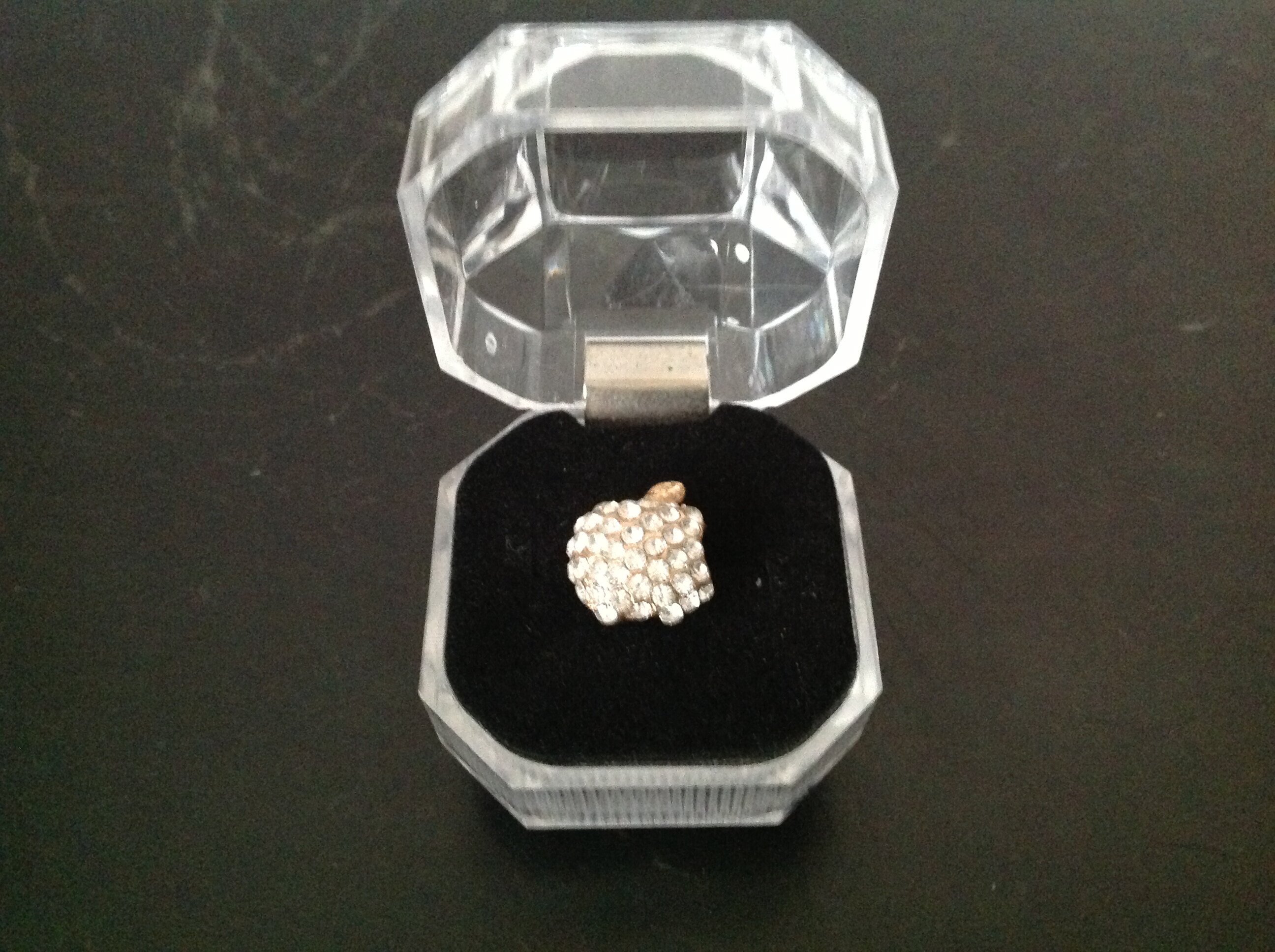 Connecteur pour téléphone portable - Ref 323425 Image 1