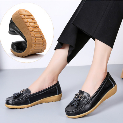 真皮大码女鞋软底防滑浅口护士鞋