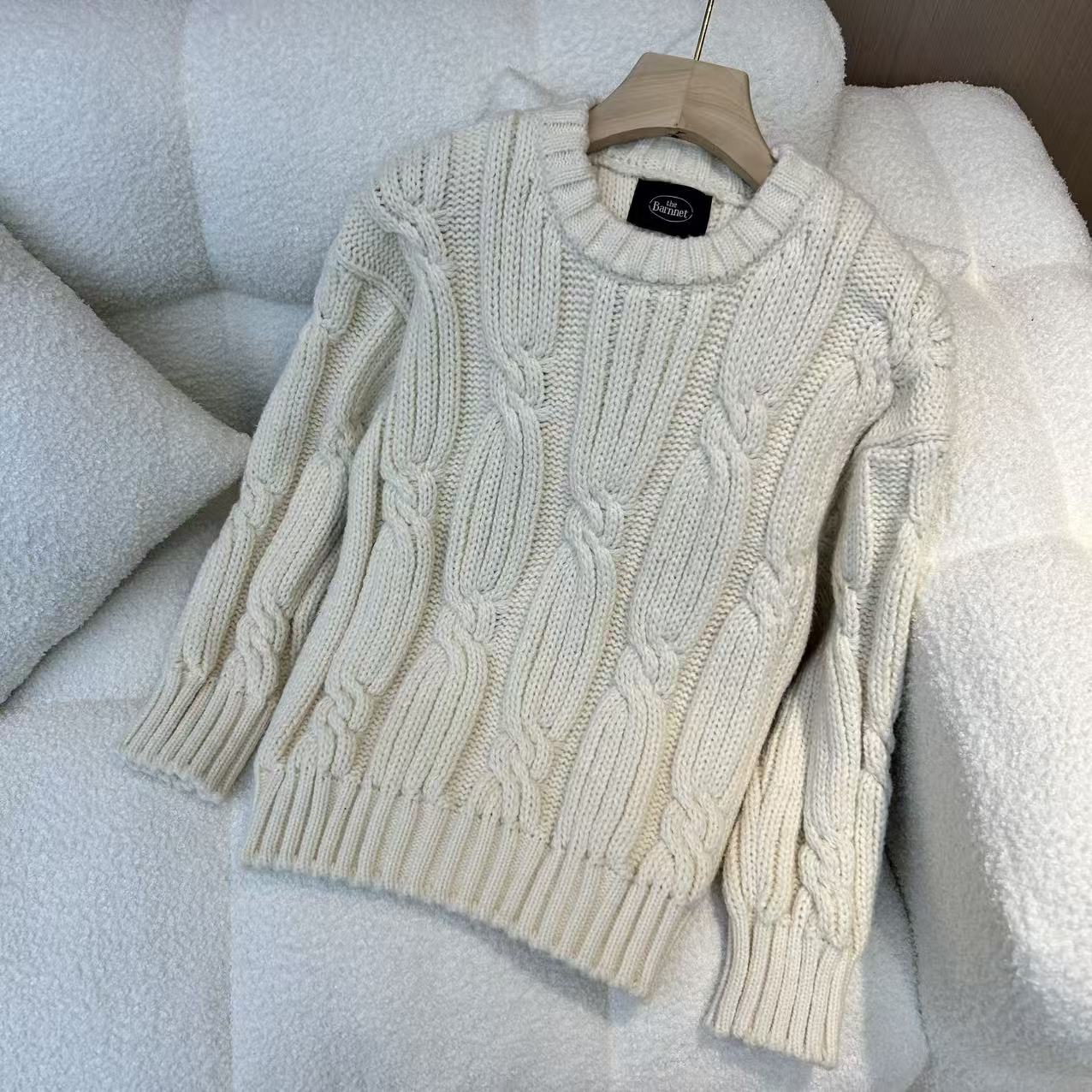 2025年新款时尚白色百搭宽松秋冬毛衫针织韩版