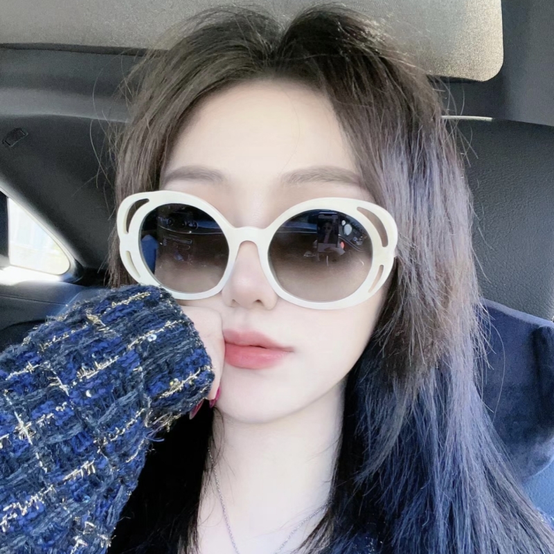白色墨镜女款高级感时尚辣妹显瘦防紫外线欧美潮牌圆形小香太阳镜