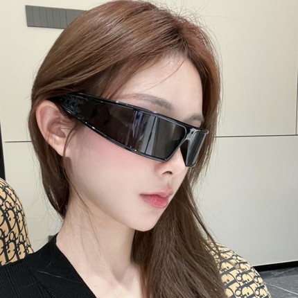 发箍墨镜女时尚大牌潮流复古街拍高级感骑行防紫外线遮阳太阳镜男