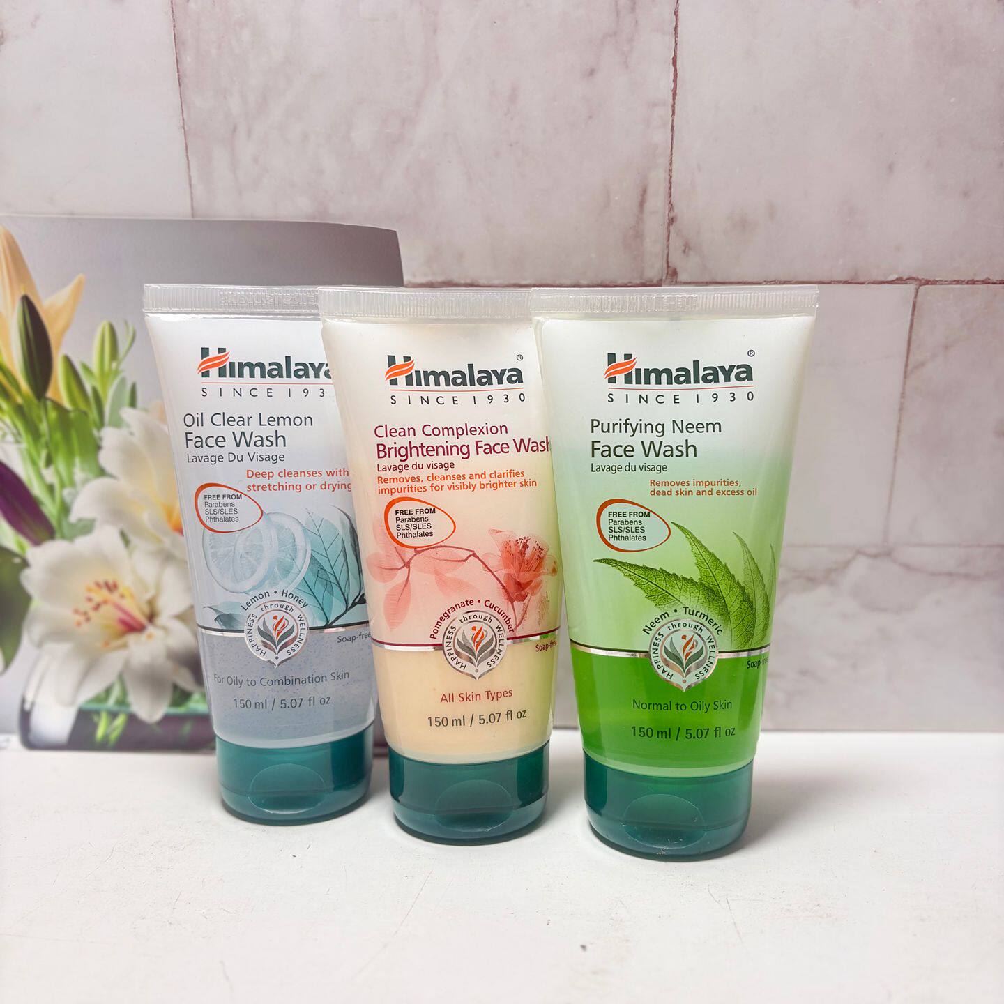 清仓美国Himalaya提亮肤色柠檬洁面乳控油去角质磨砂膏温和保湿