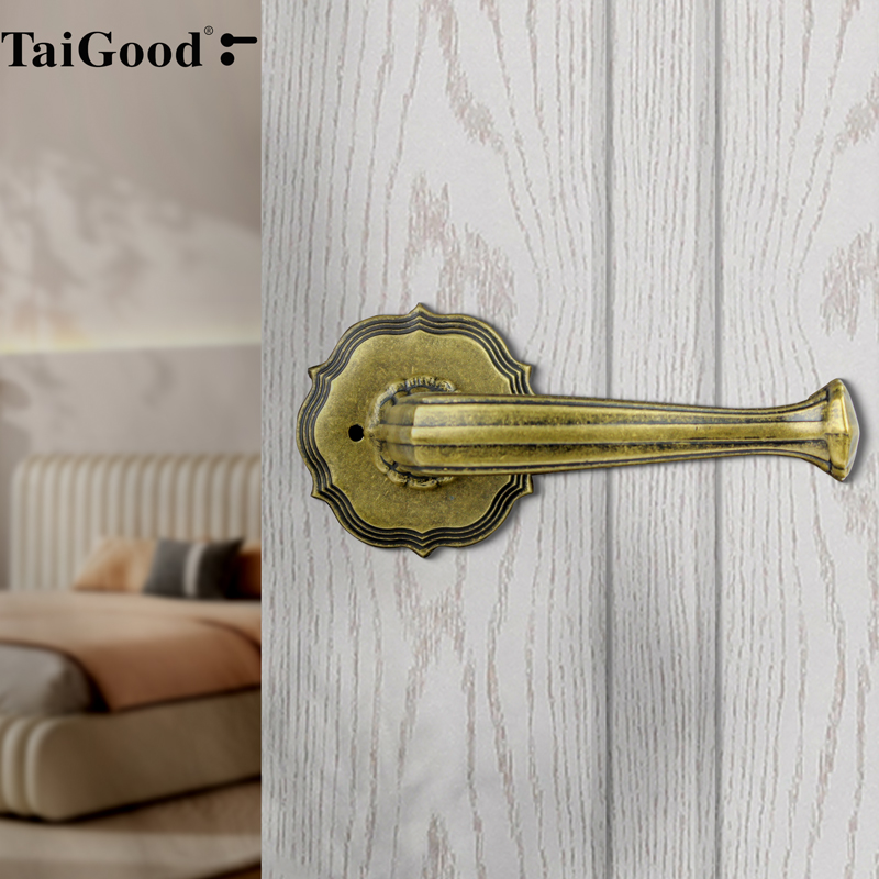 室内35-50MM铜锁世连泰好